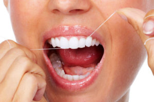 Dentist in Baton Rouge Are Veneers Right for my teeth. Pros and Cons