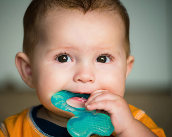 Dentist in Baton Rouge How to Ease Your Baby’s Teething Pain